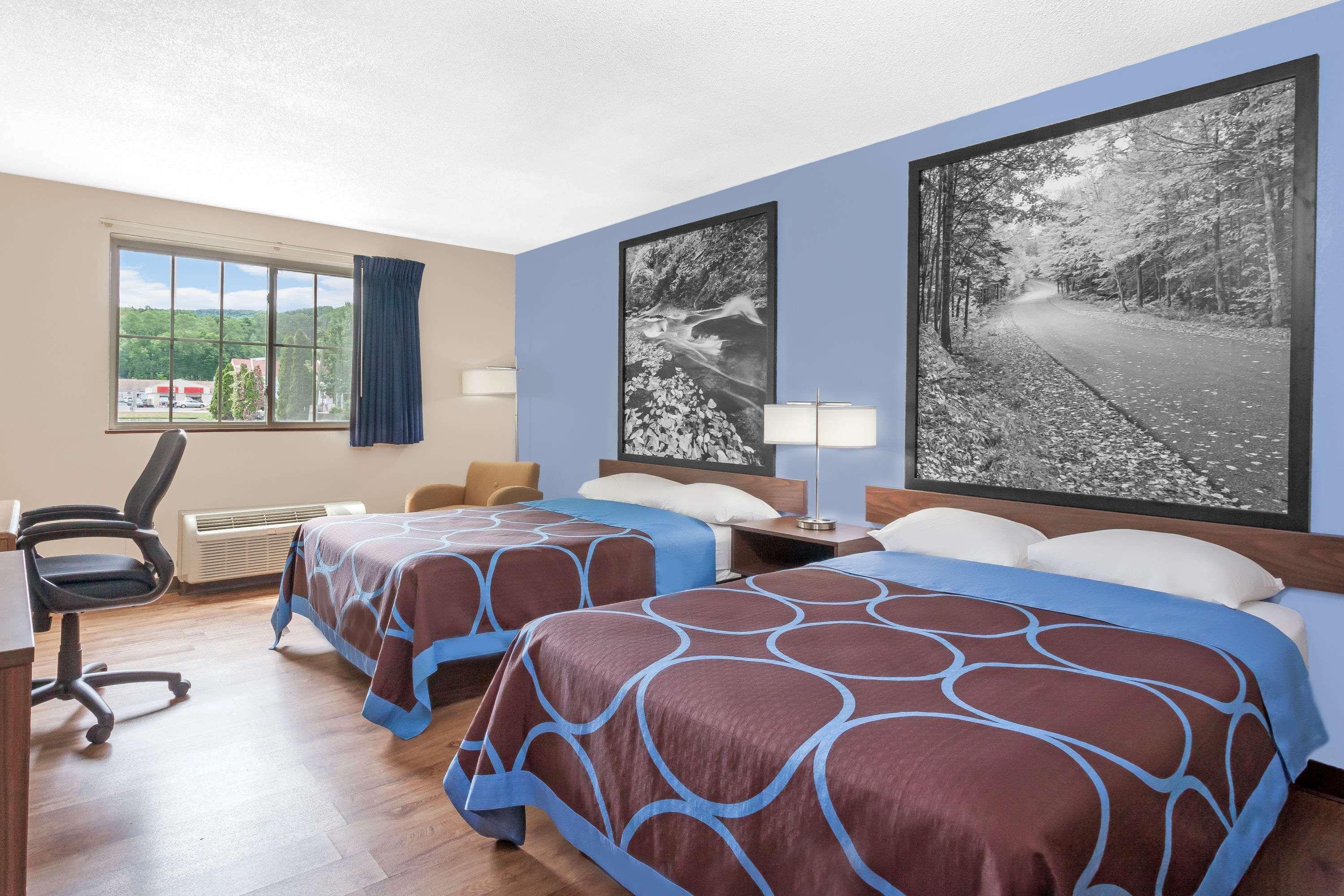 Отель Super 8 By Wyndham Oneonta/Cooperstown Экстерьер фото
